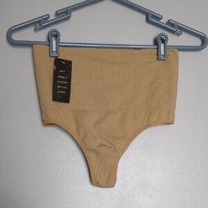 NEW High-Waisted Tan Shapewear Briefs Small